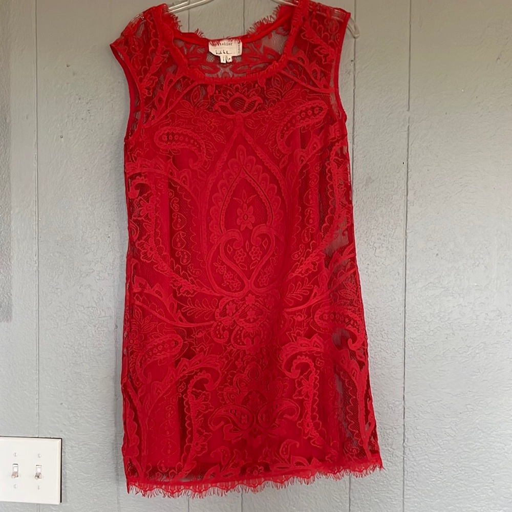 Nicole Miller cocktail dress in good condition; worn just few times